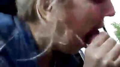 Вывез мамашу друга за город и напехал ей защеку