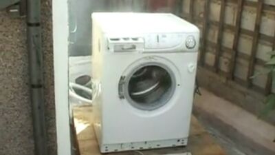 Что будет, если в стиральную машину засунуть кирпич __________Анекдот, прикол, камеди комедии клаб петросян ржака смешно задорнов порно анал секс сэкс драка сиськи мало Гриффины Симпсоны +100500 Южный Парк Наруто Тазы Говно Бпан Bmw audi Смешно вот это пр