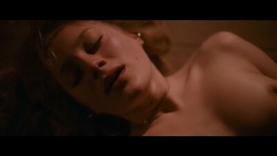 Nadia Tereszkiewicz, Valeria Bruni-Tedeschi, Juliet Doucet - Seules les betes (2019) Надя Терешкевич, Жюльет Дусе - Магия зверя