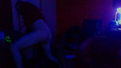 Teen slut let me stick it in her ass