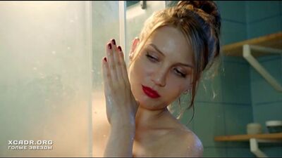 Голая Валерия Федорович - Кухня 2014 3 сезон 2 серия