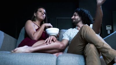 Будем кино смотреть или трахаться?