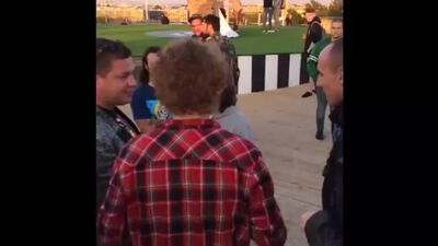 ПРЕДУПРЕЖДАЮ УЕБУ - ПРЕДУПРЕЖДАЛ УЕБАЛ Нойз МС Юрий Хованский Noize MC ударил Хованского.mp4