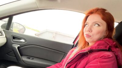 Молодой человек, вы наверное хотите, чтобы я вам отсосала?