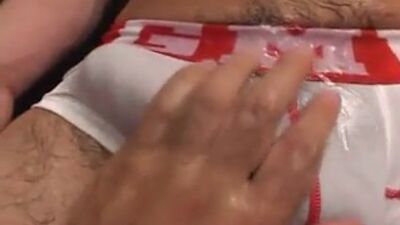 Стояки в трусах