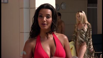 Jessica Lucas sexy dans Friends with Benefits