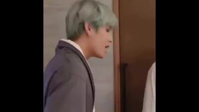 Taehyung’s english pronunciation is so good, he practiced a lot and he’s getting better and better everytime. I’m so proud of hi