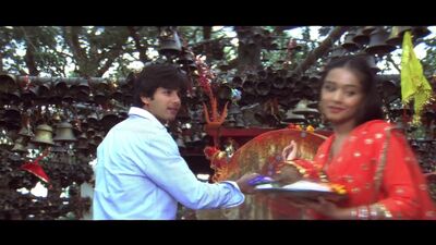 Milan Abhi Aadha Adhura Hai - Vivah - Shahid Kapoor, Amrita Rao - Bollywood Romantic Songs