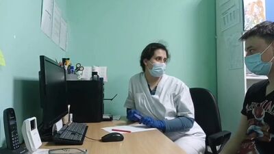 Трахает МЕДСЕСТРУ на работе домашнее порно инцест минет секс измена шлюха милфа куколд мамка зрелые русское студенты милфа