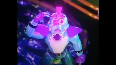 Монти из Фнаф 9 поднял голову