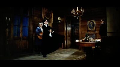 Наташа Ростова в гостях у дядюшки