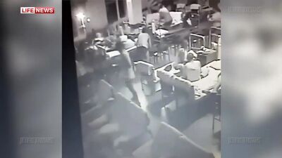 Видео обрушения казармы ВДВ в Омске