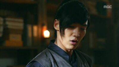 Choi Jin Hyuk in Gu Family Book (cut) \ Чхве Джин Хёк в Книга семьи Гу - 2 серия