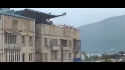 884 Абхазия. Ураган. Город Гагра, Сухуми. 23 апреля 2017.