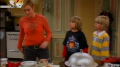 Всё Тип-Топ или жизнь Зака и Коди 2 сезон 15 серия