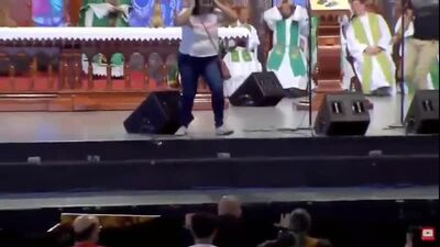 Жируха и священник