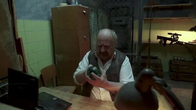 S.T.A.L.K.E.R. Shadow of Chernobyl бункер Сидоровича- инвентарь