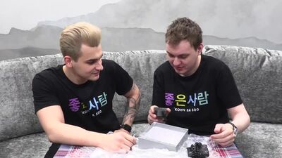 [Юрий Хованский] РЕАЛЬНАЯ ПОСЫЛКА С ГАДЖЕТАМИ ИЗ ДАРКНЕТА