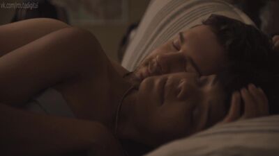 Tessa Thompson Nude - Dear White People (2014) HD 1080p Watch Online / Тесса Томпсон - Уважаемые белые люди