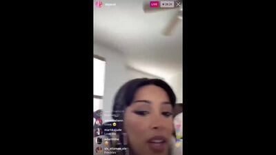 Doja cat moaning kissing her camera making out with her phone screen