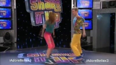 Shake it up - Cece and Gunther (Bring the fire dance)