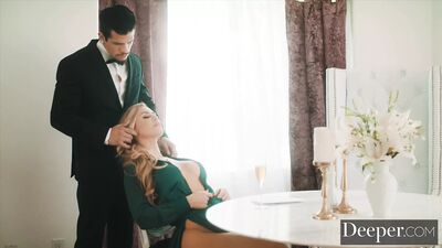 Глубже. Nicole Aniston получает желаемую услугу