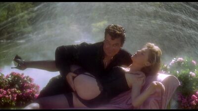 Julie Bowen - Happy Gilmore