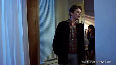 Ava Fabian Nude - лыжная школа (1991)