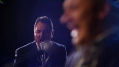 "Ёлки 3": клип группы "Секрет" - "На любой стороне Земли"