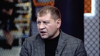 Емельяненко про Тактарова: М*дак, старый дед!