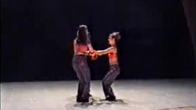 Акробатический рок-н-ролл!!!Ксеня ,Натаха и Я....показательние выступления!!!