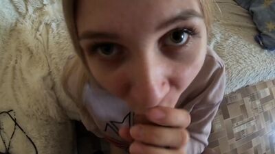 Давай, еби меня уже! - шлюха устала заглатывать член