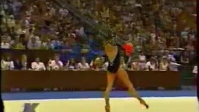 Алина Кабаева с мячом