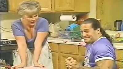 Мама 55 лет обожает друга своего пасынка и его друга