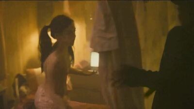 Андреа Райзборо - Связи нет / Andrea Riseborough - Disconnect ( 2012 )