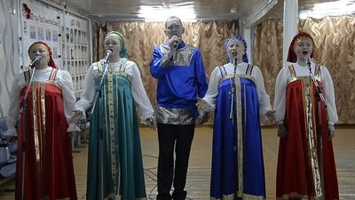 Ансамбль русской песни "За околицей" - "На молитве русская земля" из репертуара ансамбля "Криница"