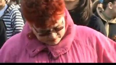 Бабка танцует Тыц Тыц Тыц