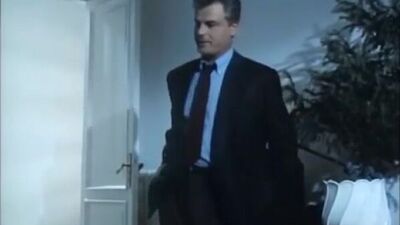 Бандиты насилуют судью