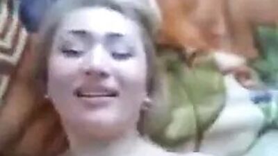 Узбекская певица Shahnozabonu