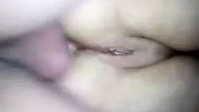 Трое мужчин трахают одну женщину