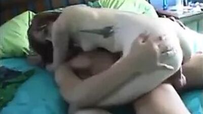 Оргазм лижущей рыжую киску поменяли на минет 69