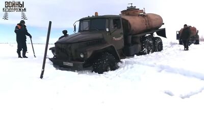 [Войны Бездорожья War Off-Road] Дальнобойщики Севера. Дороги крайнего севера Зимник #2 THE ROAD NORTH OF RUSSIA #2