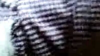 Зрелая мама трахает раком настоящую кухню, сын-милфа в домашнем вуайеристском сексе