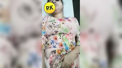 Пакистанский трах-пацан с мобильного телефона записывает тетушку