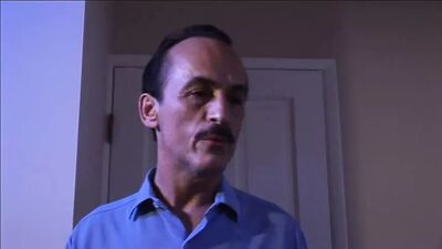 Сладкую тинку соблазняет поп, затем делает мокрую, дикую головку