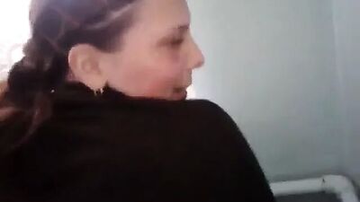 Трахнутая сельская продавщица на работе