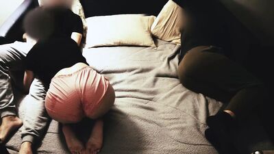 Фильм с мужем и другом.