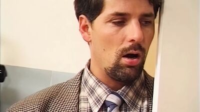 ЖЖЖМ секс вчетвером в женском душе, увеличенный до 4K