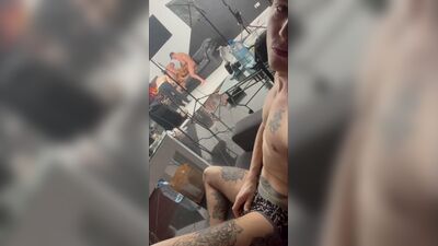 Смотрю как жестко ебут Моника Фокс