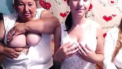 Дочка и не ее мама и не ее бабушка